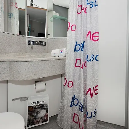 Hotel Cabinn Odense 2*