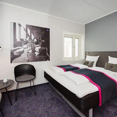 Hotel Cabinn Odense 2*