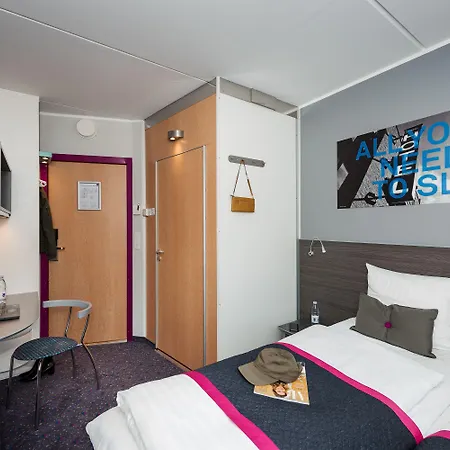 Cabinn Odense Hotell 2*