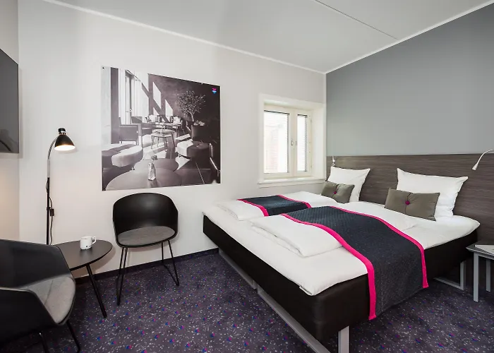 Hotel Cabinn Odense 2*