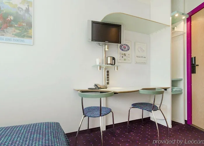 Hotel Cabinn Odense 2*